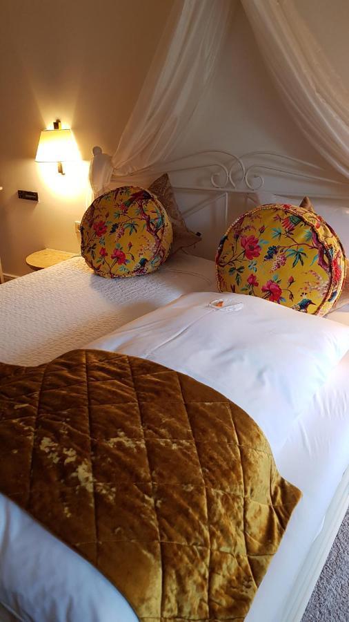 Das Kleine Hotel Iphofen, Fruehstueckszauber, No Waste, Nachhaltig, Nahe Aller Weingueter, Knauf Gips Kg Und Connekt, Kleines Secret Mit Garten & Terrassen, Tv Mirrorring, 55" Tv, Fine Dining, Hunde Willkommen Εξωτερικό φωτογραφία