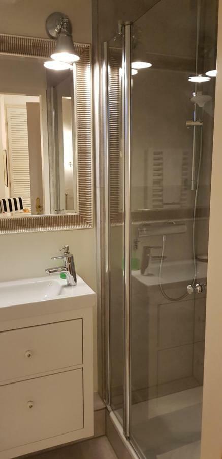 Das Kleine Hotel Iphofen, Fruehstueckszauber, No Waste, Nachhaltig, Nahe Aller Weingueter, Knauf Gips Kg Und Connekt, Kleines Secret Mit Garten & Terrassen, Tv Mirrorring, 55" Tv, Fine Dining, Hunde Willkommen Εξωτερικό φωτογραφία
